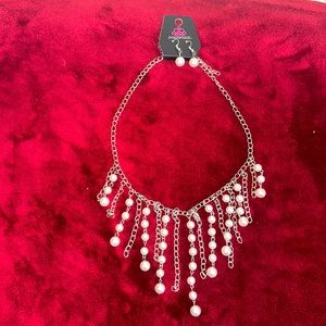 Necklace and earring set - silver tone - new